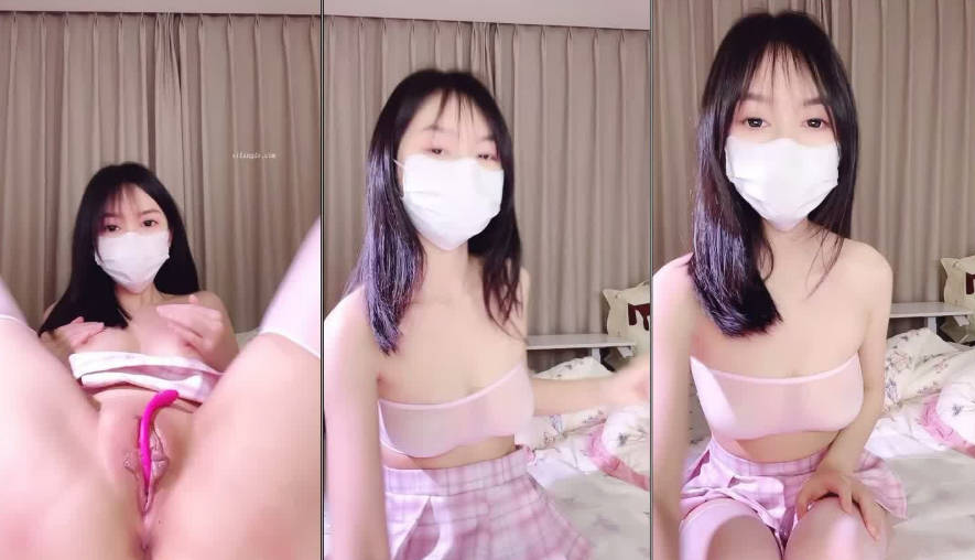 【萱萱酱】超可爱JK萌妹子！36D大奶子 无毛嫩穴蝴蝶逼 全身雪白